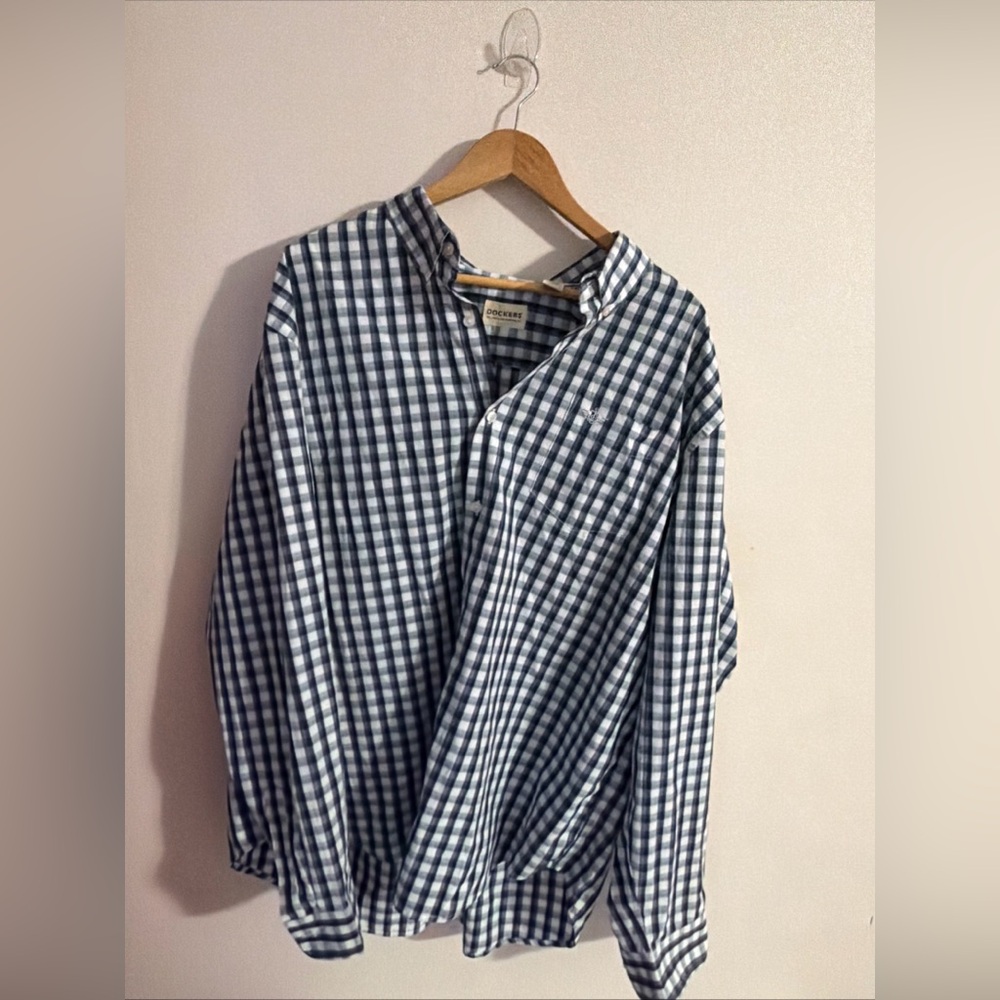Docker shirt size XXL